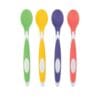 Bovenaanzicht van vier kleurrijke Dr. Brown Soft-tip Lepeltjes 4-pack in groen, geel, paars en roze met zachte uiteinden en ergonomische handgreep, dr brown voedingslepels verkrijgbaar bij Happy Kids Boutique met aandacht voor comfort en duurzaamheid.